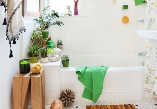 simak-trik-menambah-suasana-ceria-pada-kamar-mandi-ini